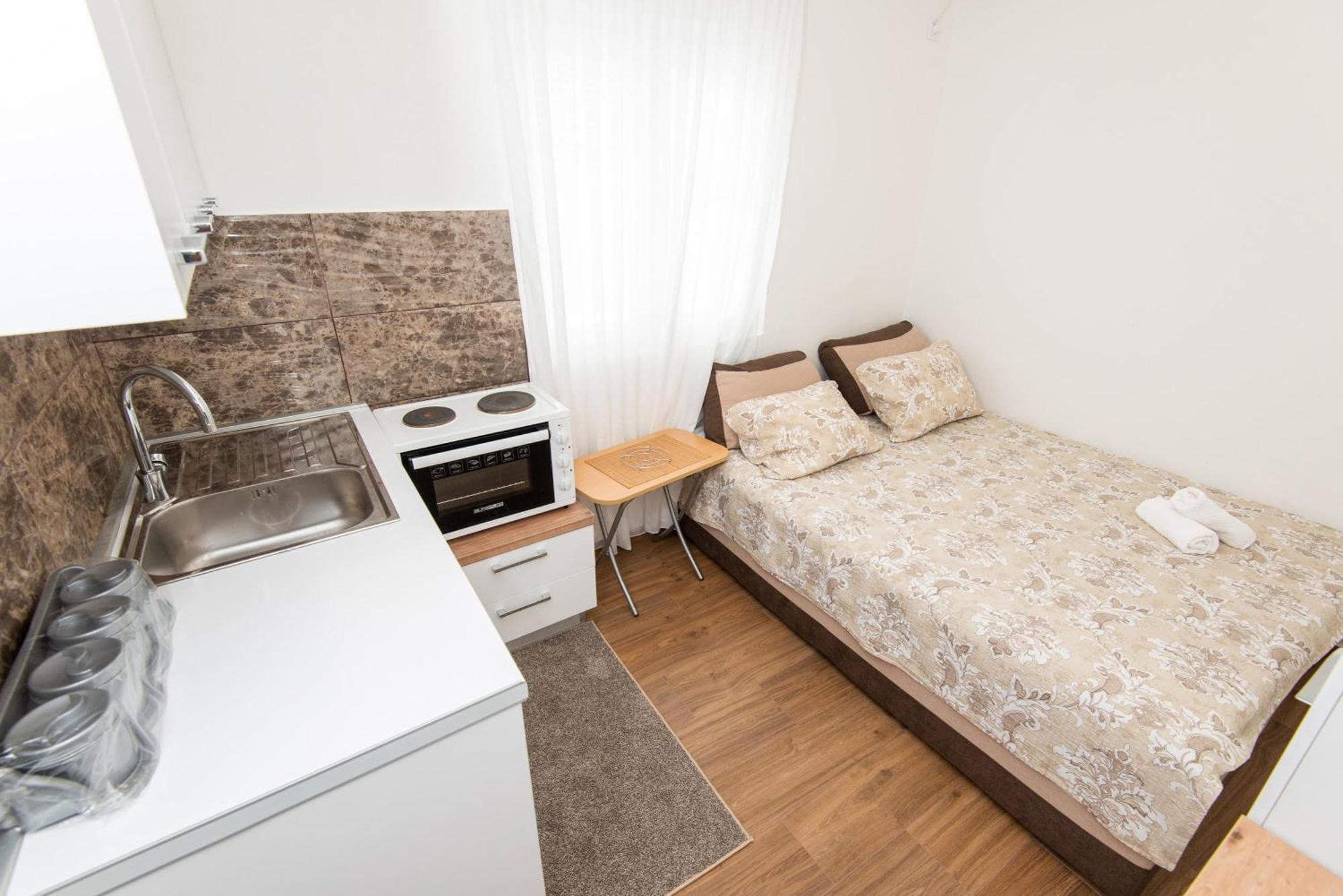 Hillside Vista Apartments Tivat Exterior photo